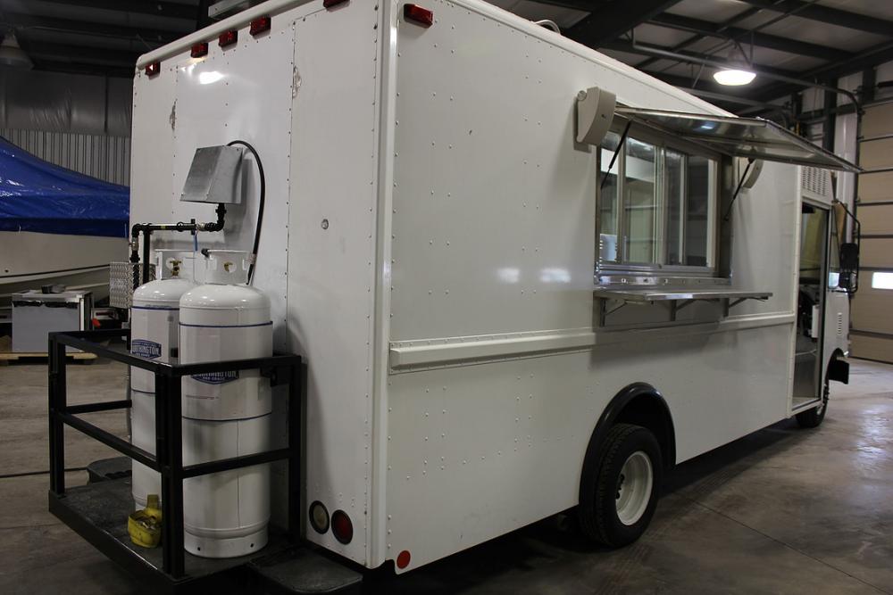 Mobile Kitchens Mobile Kitchens Canada   Food Trucks 3 